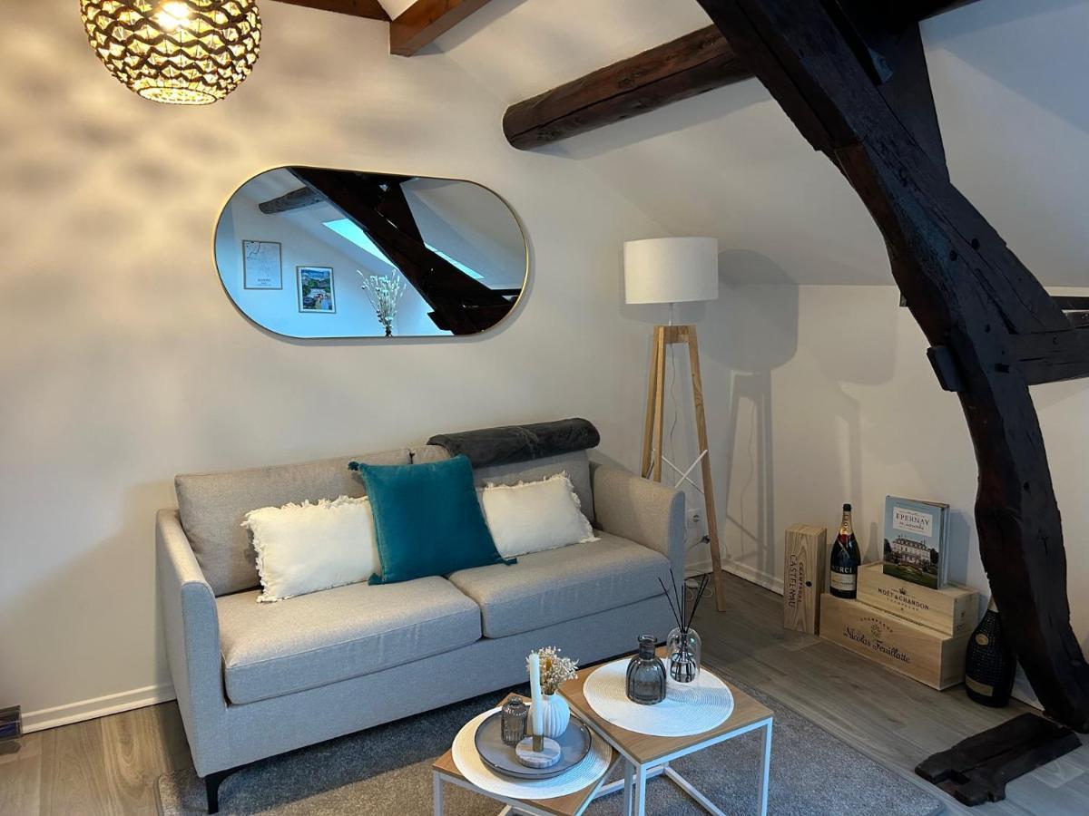 Apartamento Le P'Tit Millesime - Hypercentre Épernay Exterior foto